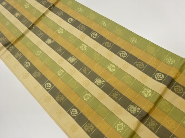 格子に宝・古典柄模様織出し袋帯